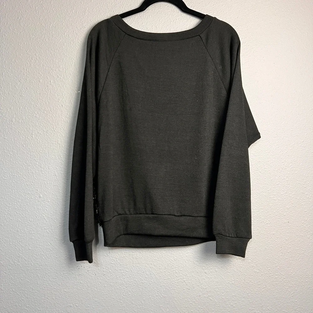 NITT by Flying Tomato Black Faux‎ Fur Feather Tinsel Sweatshirt Whimsigoth